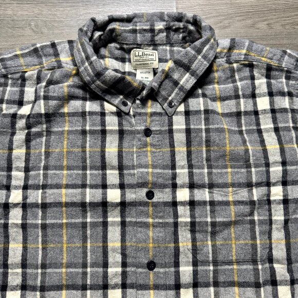 L.L. Bean Men's Scotch Plaid Flannel Shirt Traditional Fit - Grey/Yellow - Picture 2 of 5